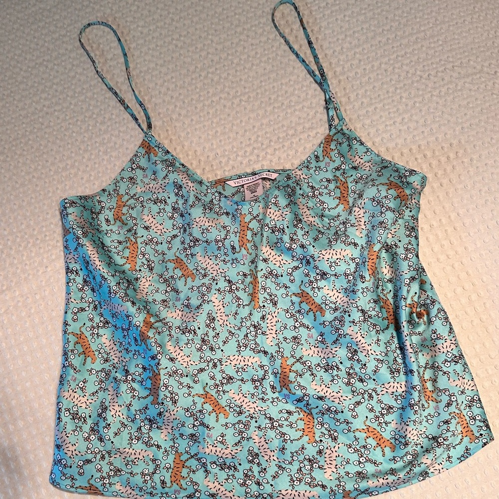 Victoria's Secret Blue Crop Camisole with Spaghetti Straps